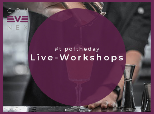 Blog | Barkeeper*in der bei Live Workshops Cocktails mixed